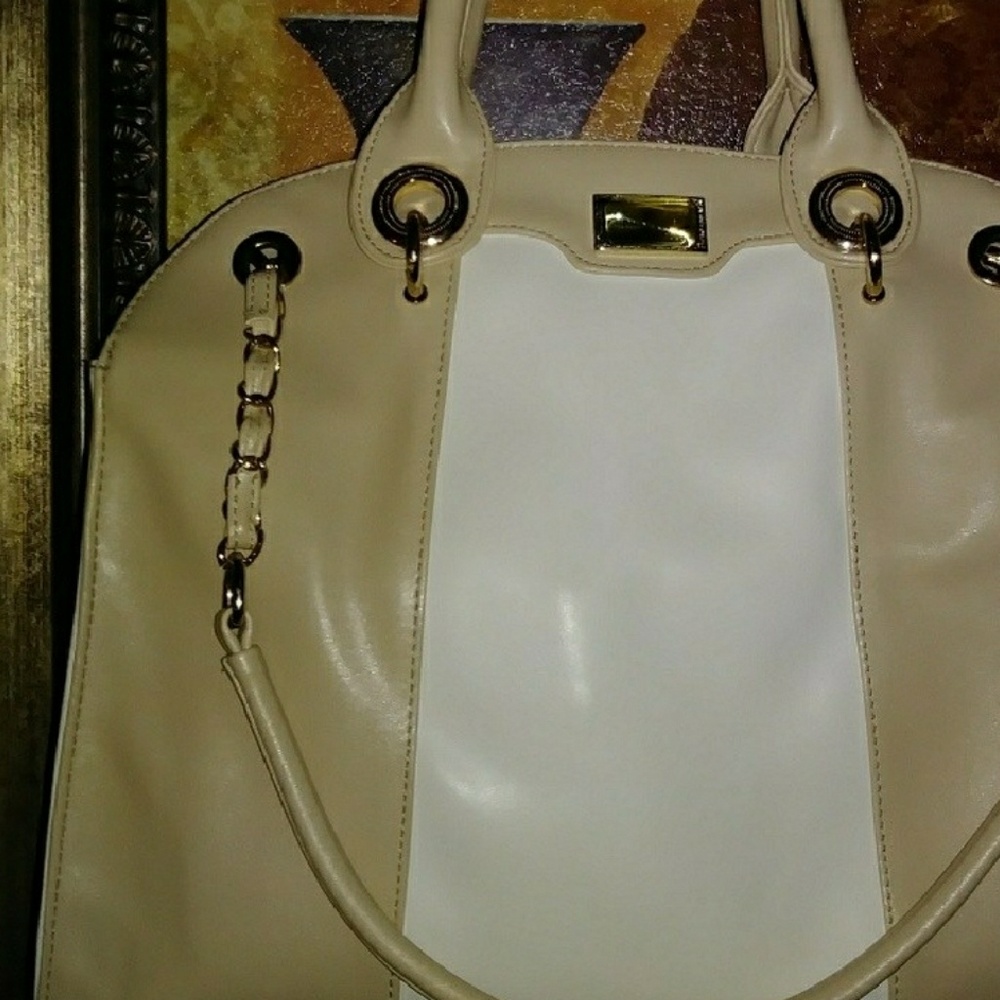 HANDBAG🆕by FARFALLAROSSA🌹